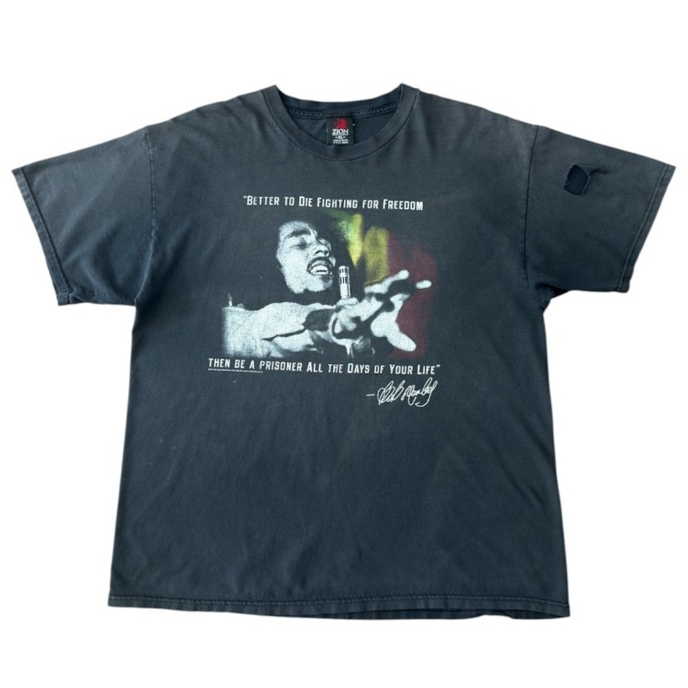 Vintage Y2K Bob Marley Fighting For Freedom Reggae Rasta Music Graphic T-shirt